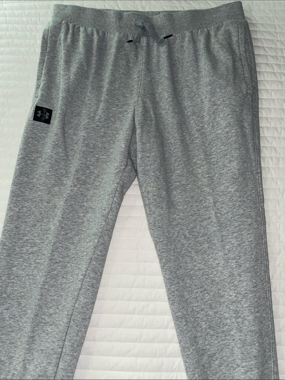 Under Armour Men’s Light Gray Heather Joggers